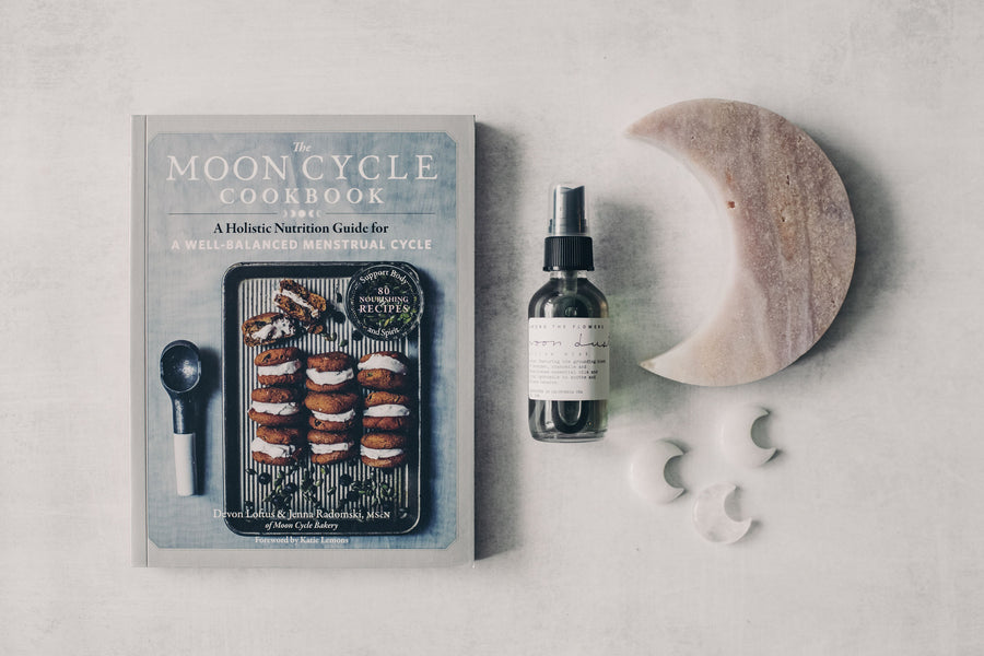 The Moon Cycle Cookbook